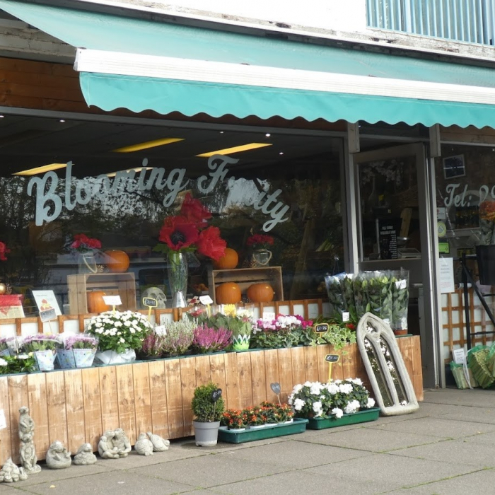 Blooming Fruity Shop Front