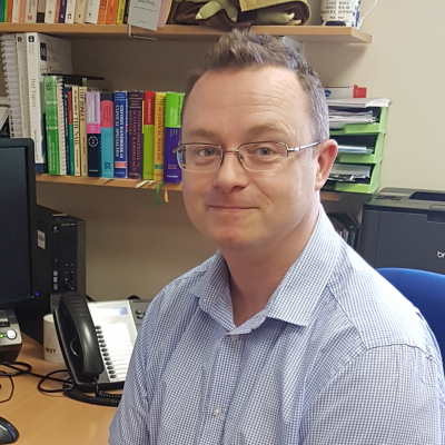 Dr Mark Howcutt 02a