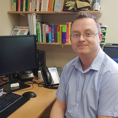 Dr Mark Howcutt