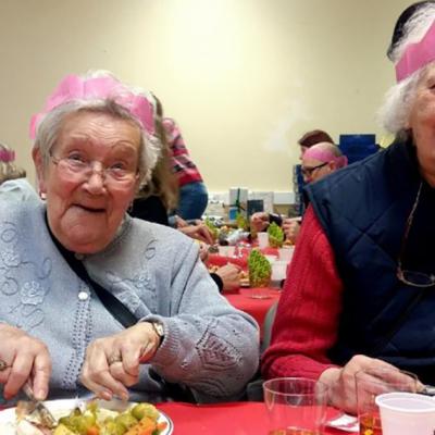 Elderly Christmas Lunch 01
