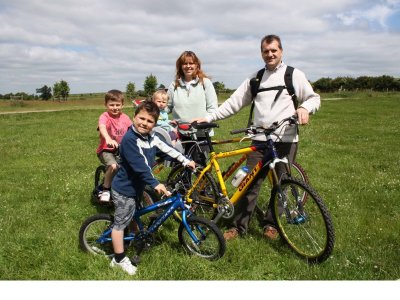 family-biking 11b