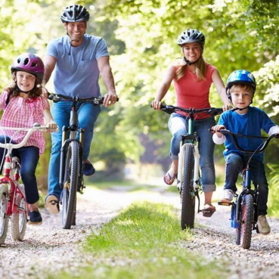 Family Cycling 02