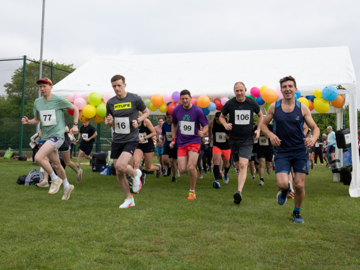 Haddenham Gates 2022 Race Start