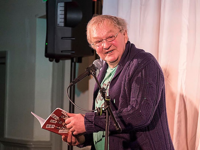Les Barker