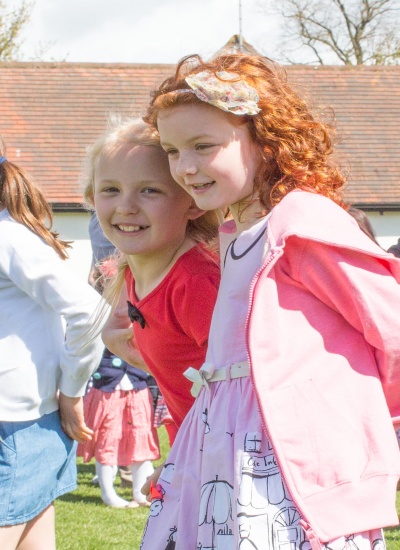 Maypole Dancing_08