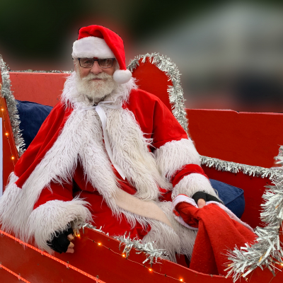 Santa on Sleigh_transp 2