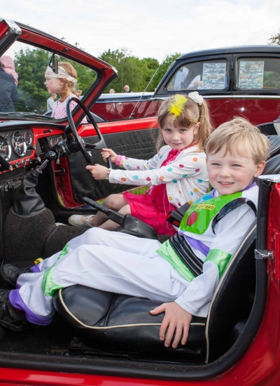 Vintage Cars 12