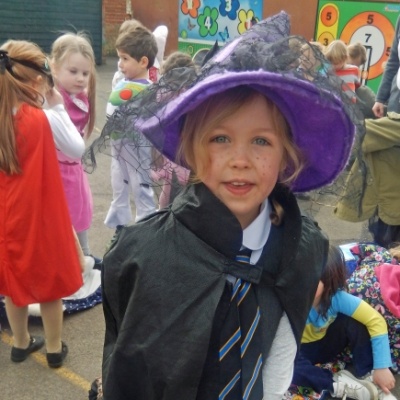 Haddenham.net - World Book Day